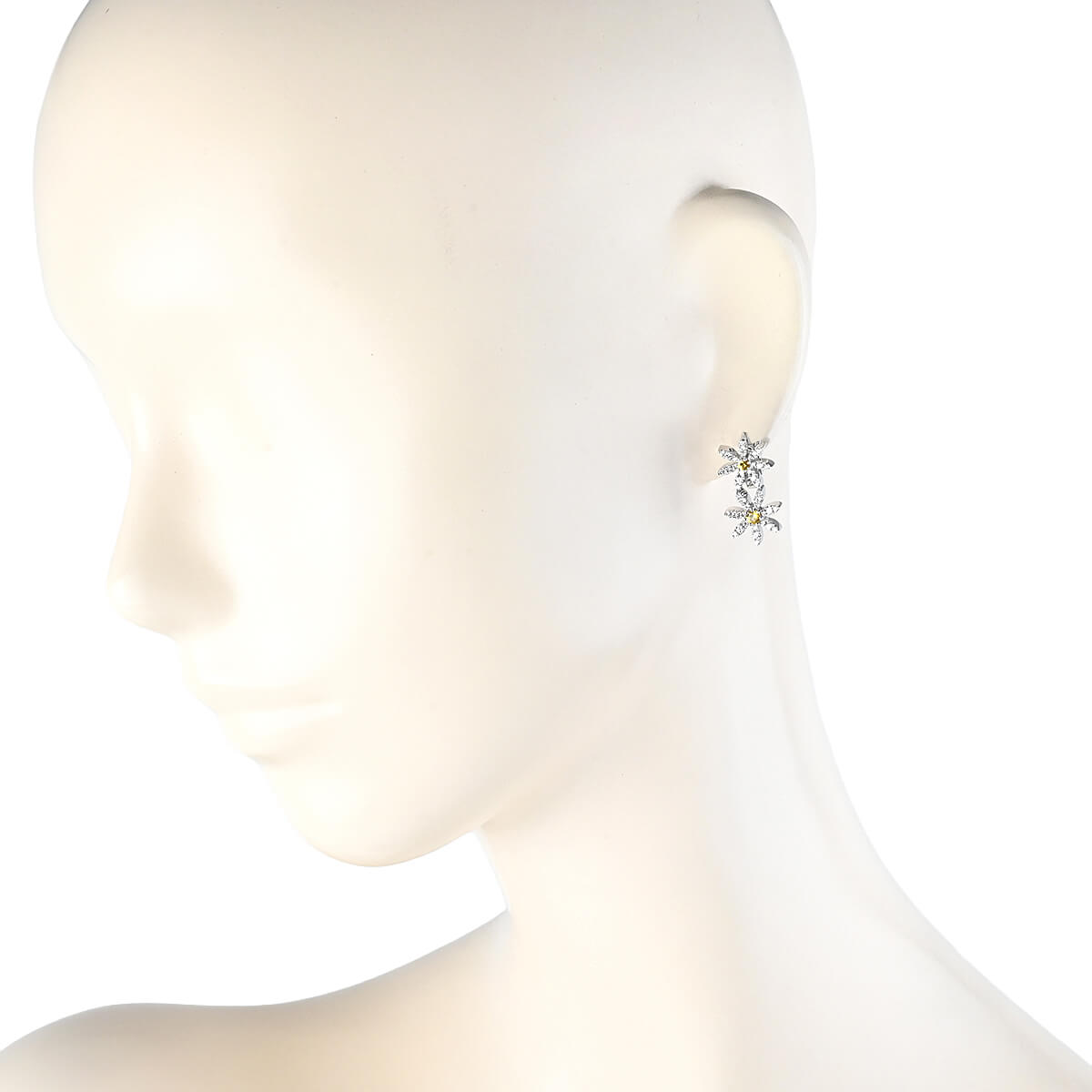 K18WG花モチーフ ダイヤ、イエローサファイアピアス K18WG花モチーフ ダイヤ、イエローサファイアピアス ビズー公式