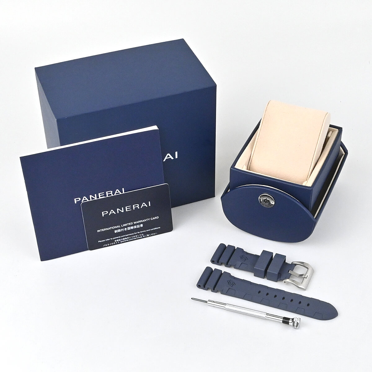 PAM01466 サブマーシブル クアランタクアトロ ルナ・ロッサ 中古