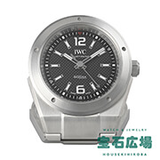 �C���a���j�A ����200�{